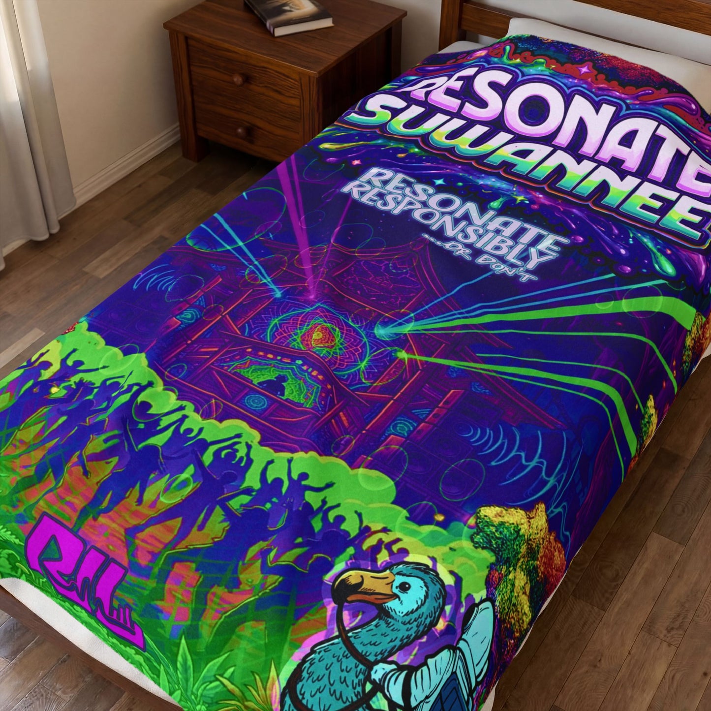 Vibrant Swamplife Throw