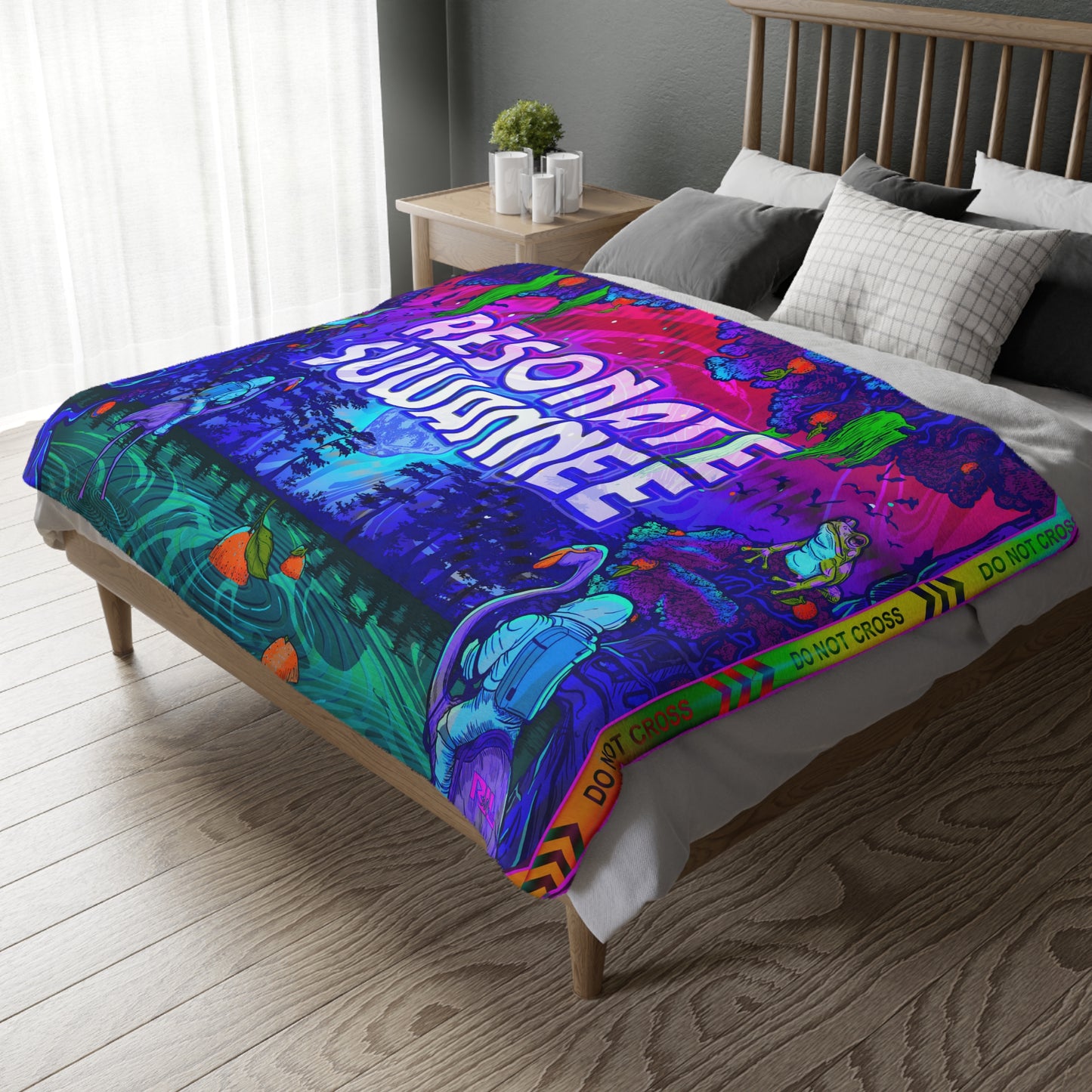 Vibrant Psychedelic Festival Blanket — Velveteen Microfiber